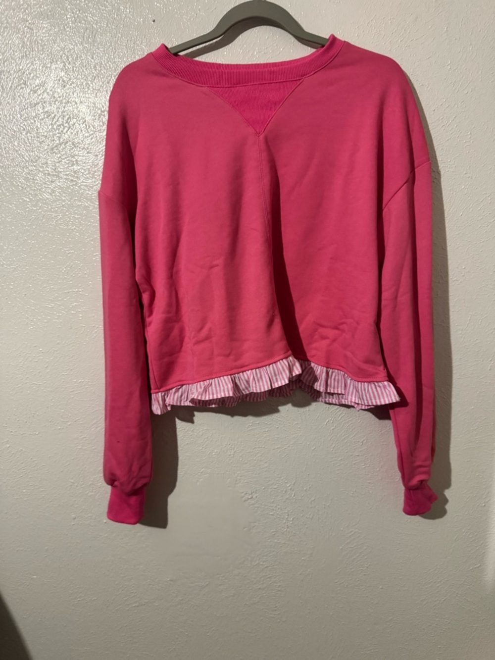 Pink Ruffle Drawstring Short Set - Picture 3 of 5